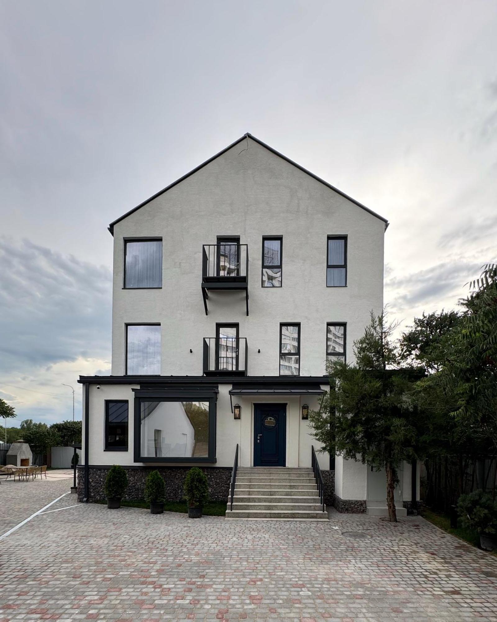 Mosh Mosh Boutique Hotel Alma-Ata Buitenkant foto