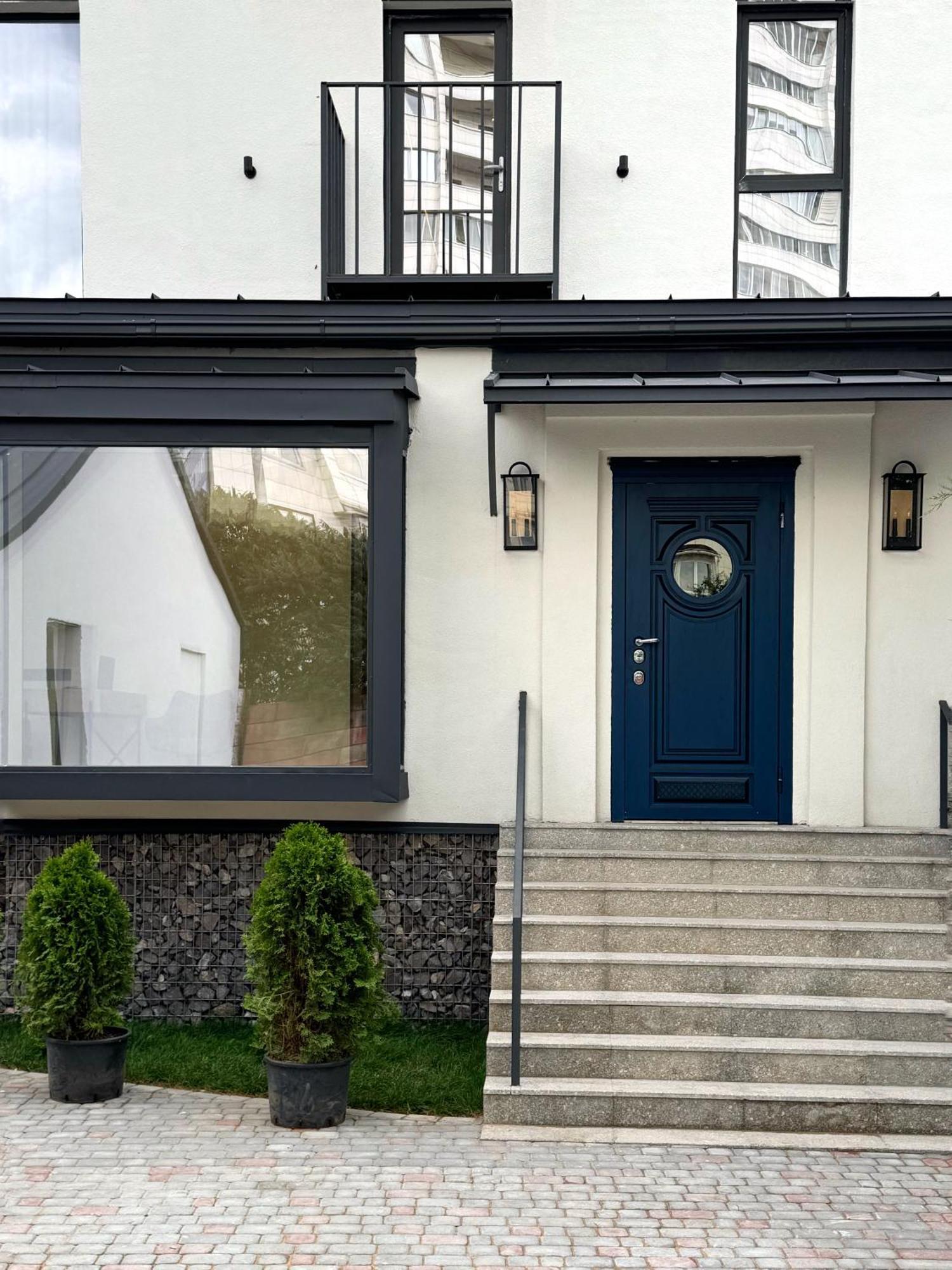 Mosh Mosh Boutique Hotel Alma-Ata Buitenkant foto