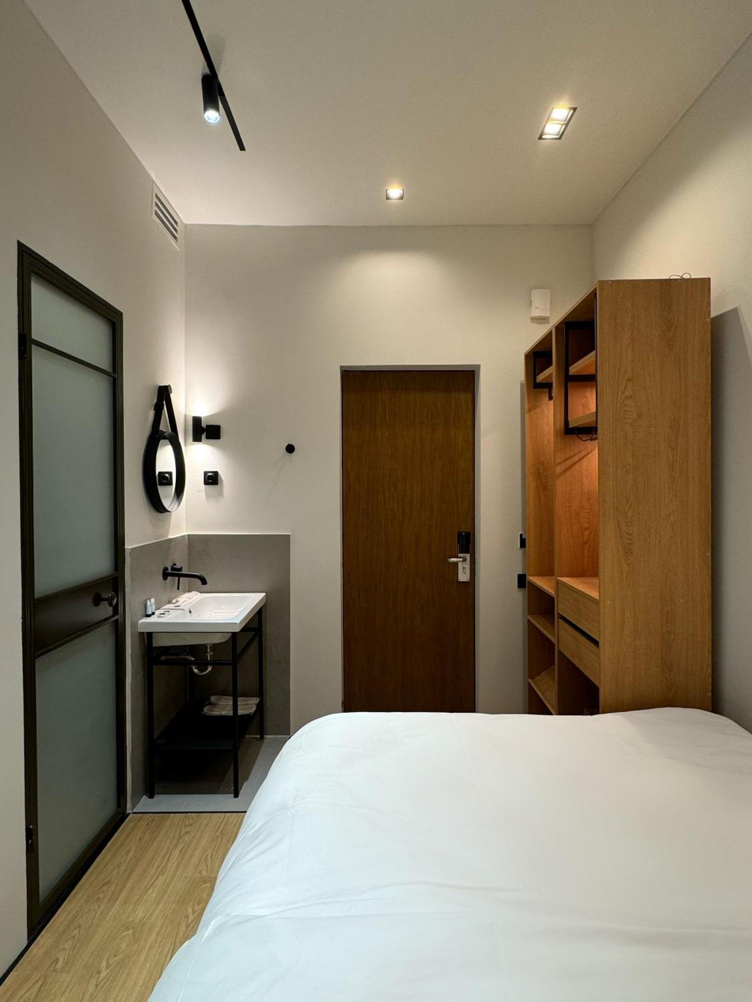 Mosh Mosh Boutique Hotel Alma-Ata Buitenkant foto